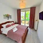 Plermont Luxury Coresi Kasper Apartment