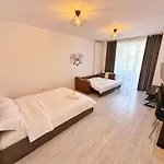 Plermont Luxury Coresi Kasper Apartment *