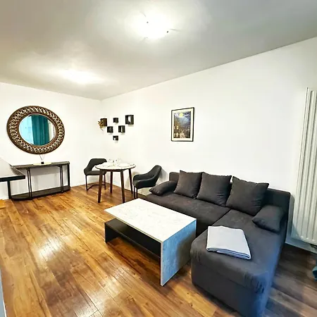 Plermont Luxury Coresi Kasper Apartmán