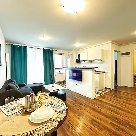 Plermont Luxury Coresi Kasper Braszów
