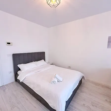 Plermont Luxury Coresi Kasper Apartmán