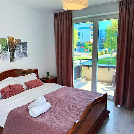 Plermont Luxury Coresi Kasper Apartmán *