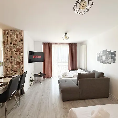 Plermont Luxury Coresi Kasper Apartman Brassó